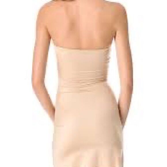 NWOT Spanx Assets Strapless Simplicity Dress Slip Nude Sz M - Picture 3 of 7